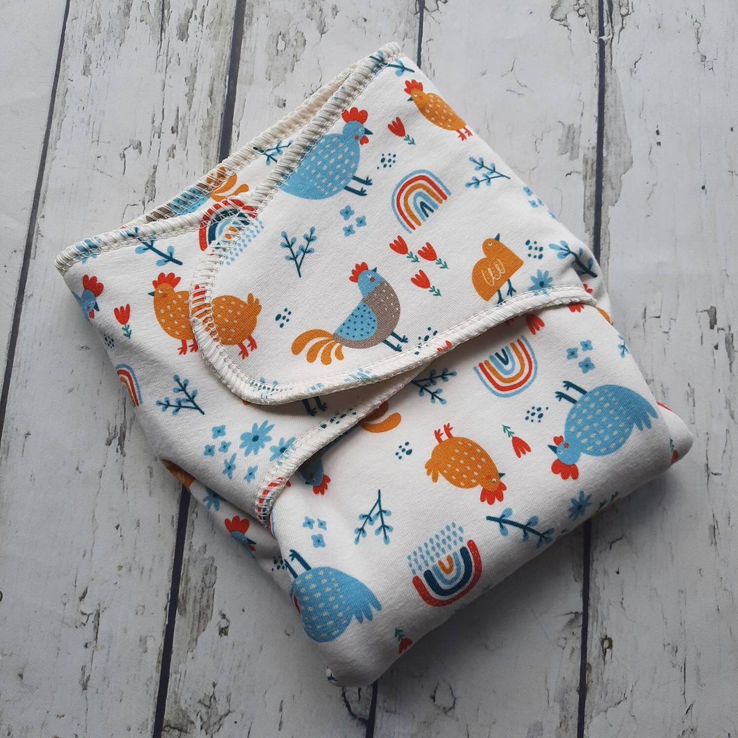 One Size Newborn Toddler Organic Winged Prefold Cloth Diaper Stretchy Preflat Chickens