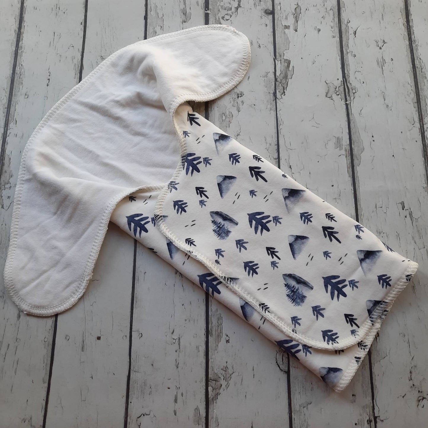 One Size Newborn Toddler Organic Winged Prefold Cloth Diaper Stretchy Preflat Mountains and Trees