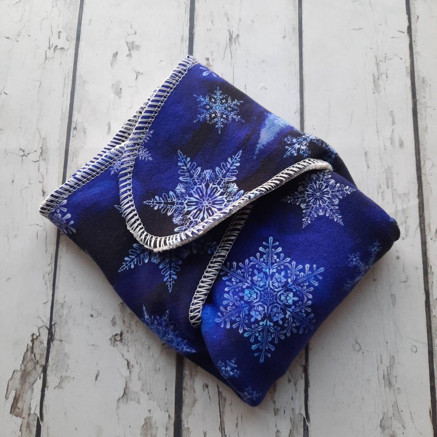 One Size Newborn Toddler Organic Hemp Winged Prefold Cloth Diaper Preflat Icy Snowflakes