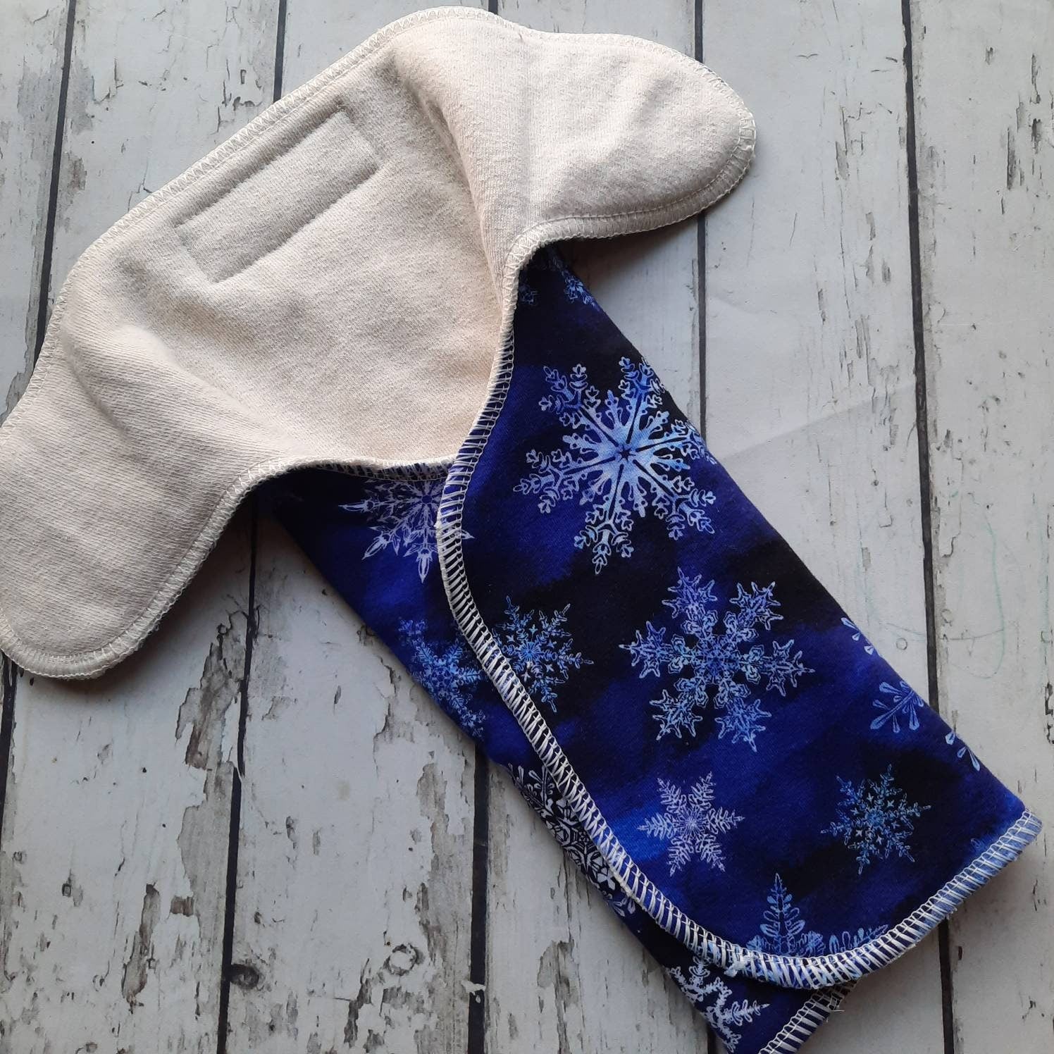 One Size Newborn Toddler Organic Hemp Winged Prefold Cloth Diaper Preflat Icy Snowflakes