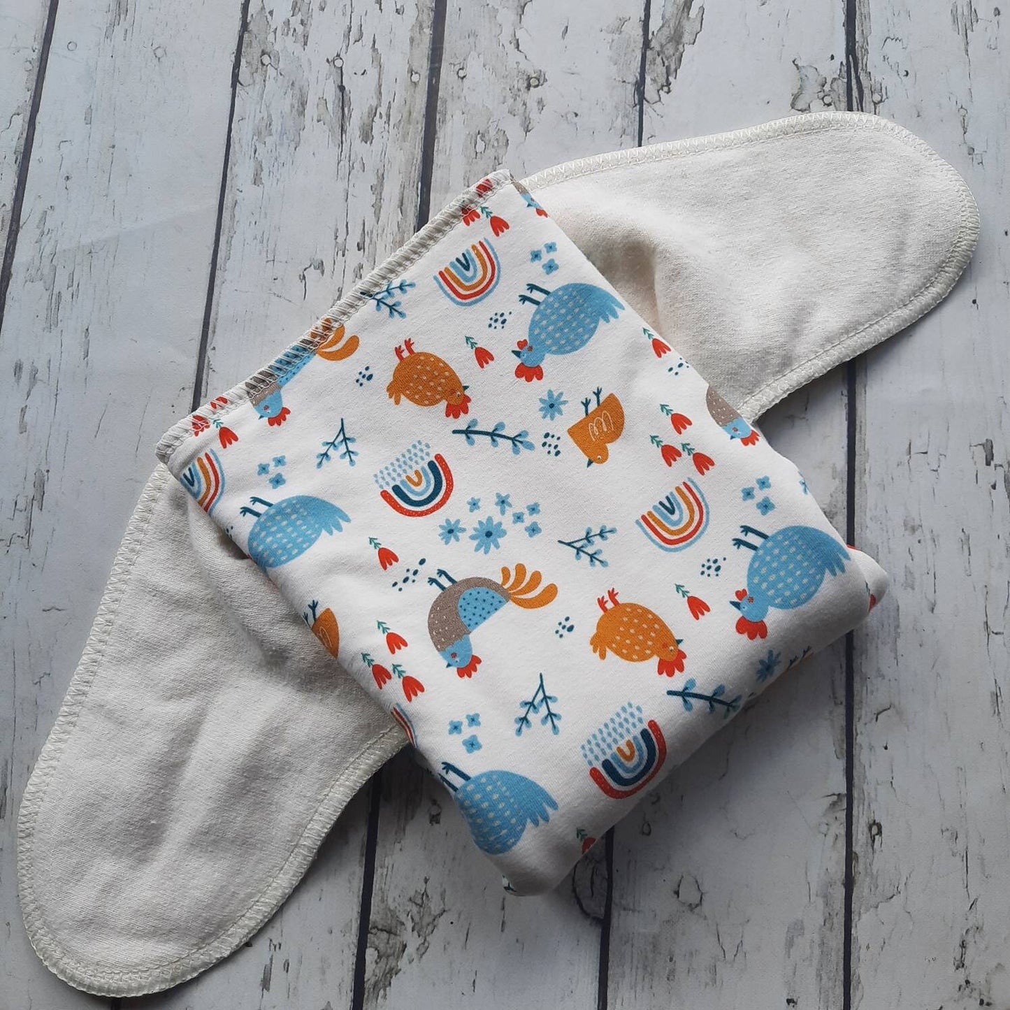 One Size Newborn Toddler Organic Winged Prefold Cloth Diaper Stretchy Preflat Chickens