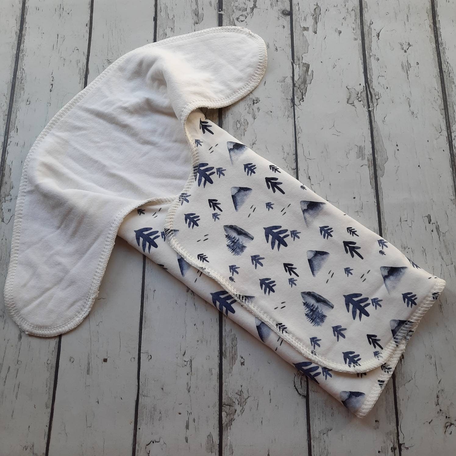One Size Newborn Toddler Organic Winged Prefold Cloth Diaper Stretchy Preflat Mountains and Trees
