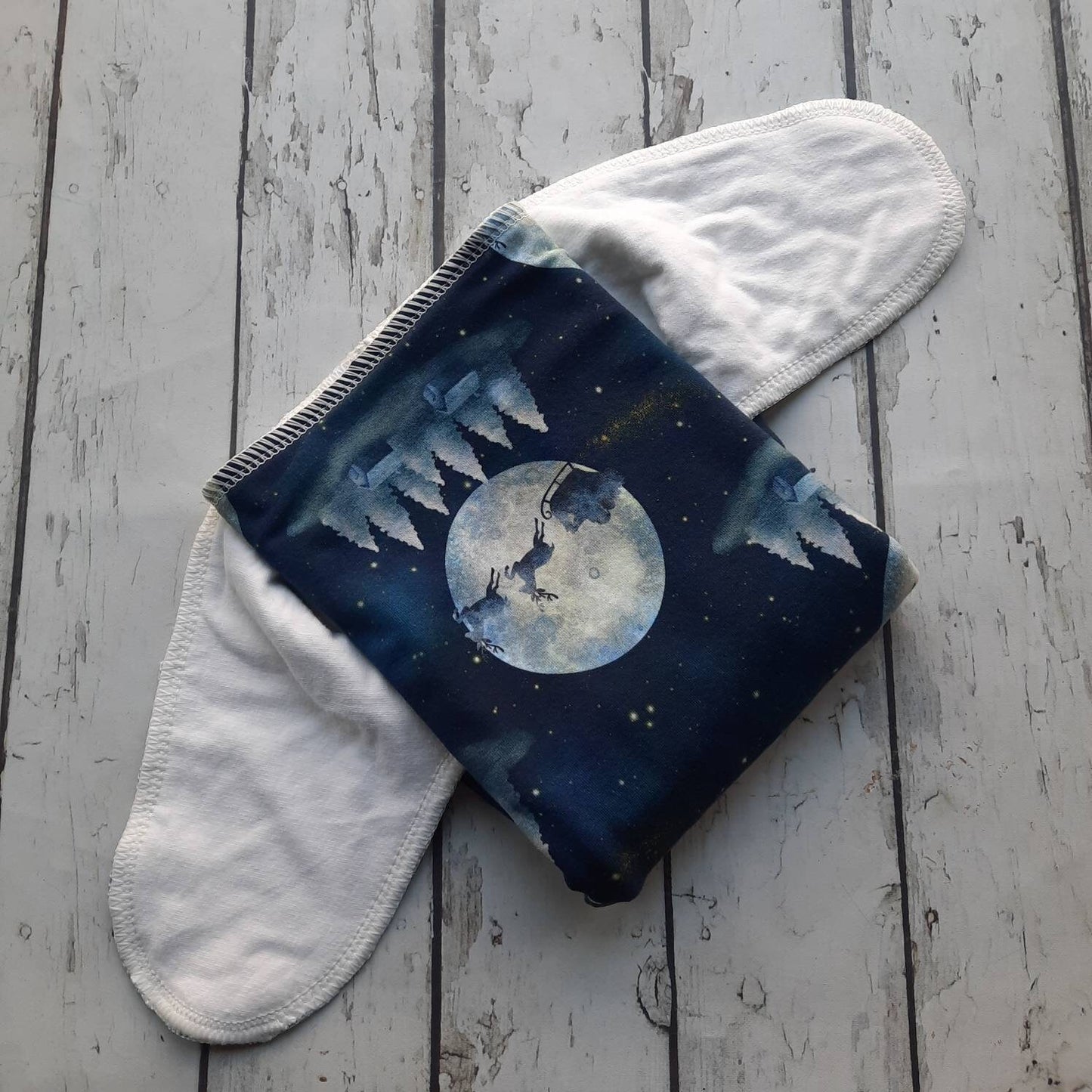 One Size Newborn Toddler Organic Winged Prefold Cloth Diaper Stretchy Preflat Sleigh Ride